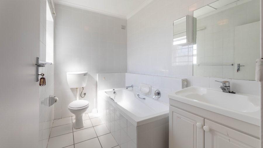 2 Bedroom Property for Sale in Parklands Western Cape